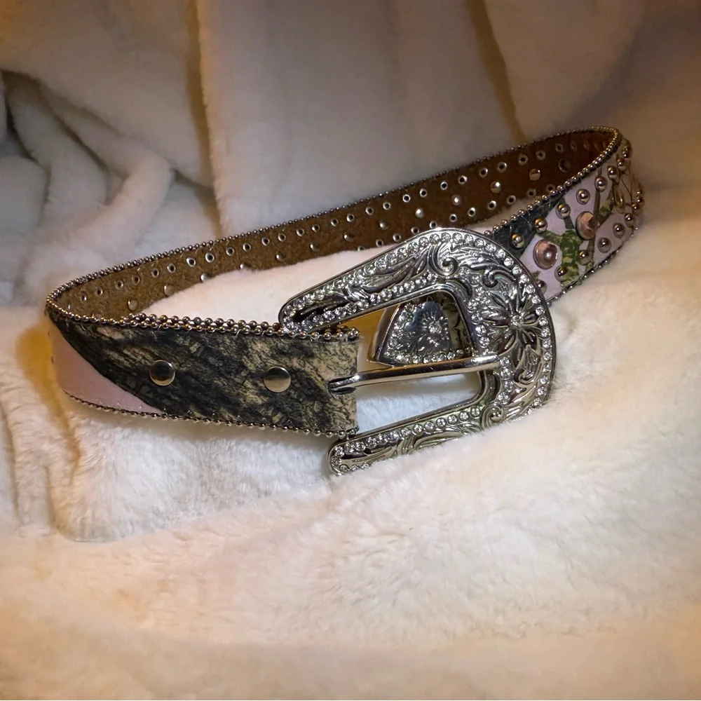 Nocona Black and Silver Western Belt